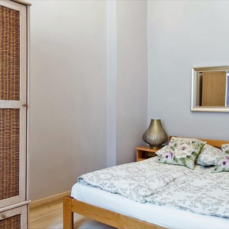 דירות ורשה Apartament Chmielna Bis מראה חיצוני תמונה